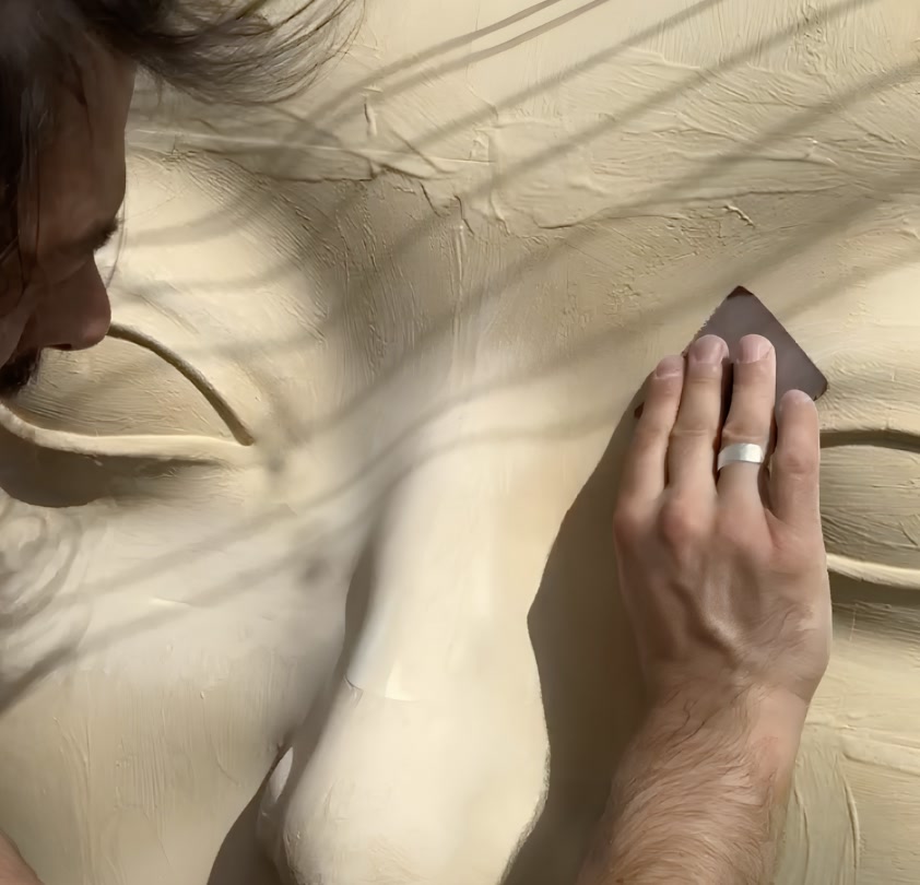 Pracownia Sawicki Art Studio — proces projektowania i realizacji reliefu 3D